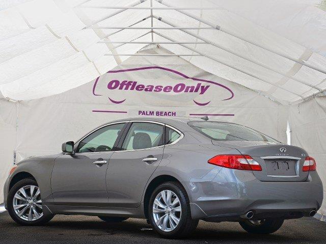 Infiniti M37x 2011 photo 3