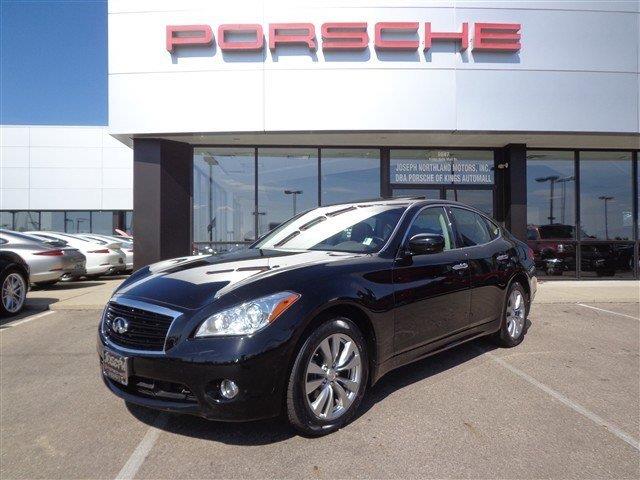 Infiniti M37x 2012 photo 1