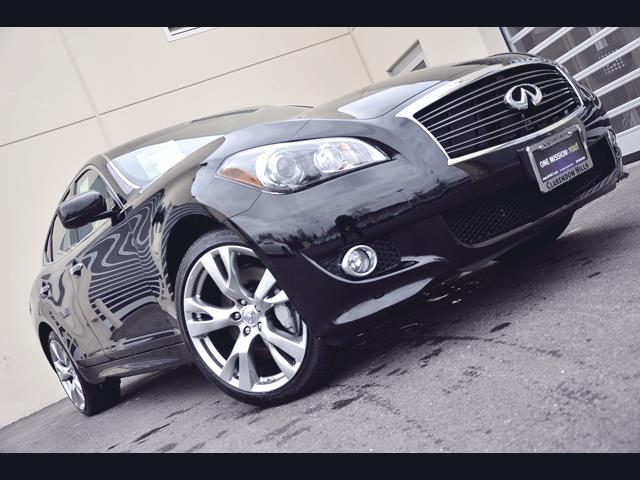 Infiniti M37x 2013 photo 1