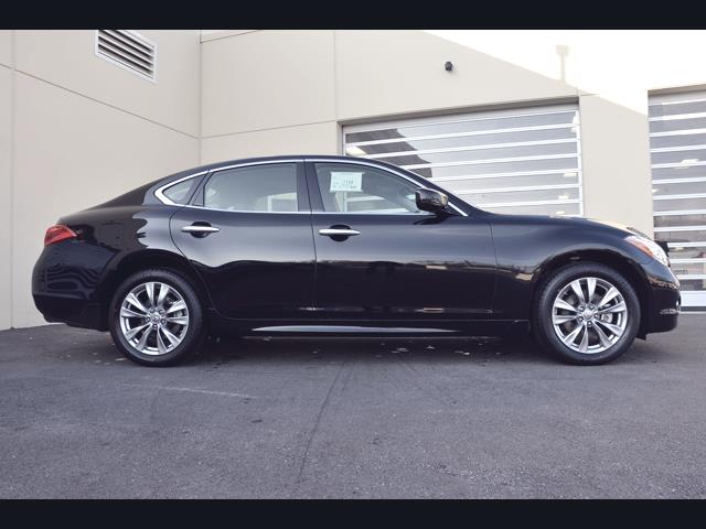 Infiniti M37x 2013 photo 4