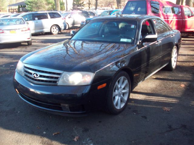 Infiniti M45 2003 photo 1