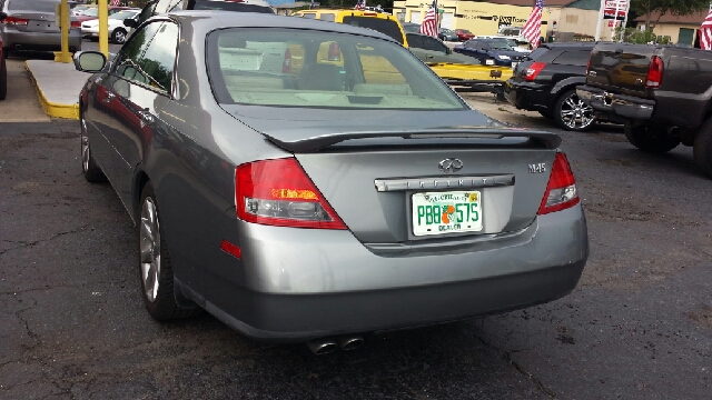 Infiniti M45 2003 photo 3