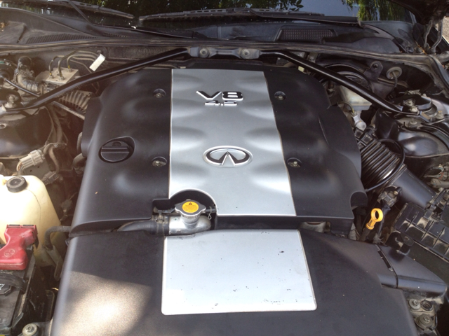 Infiniti M45 2003 photo 3