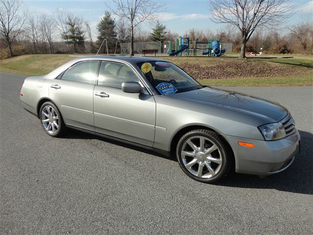 Infiniti M45 2003 photo 18
