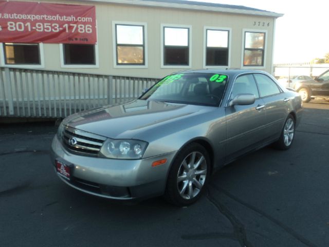 Infiniti M45 2003 photo 4