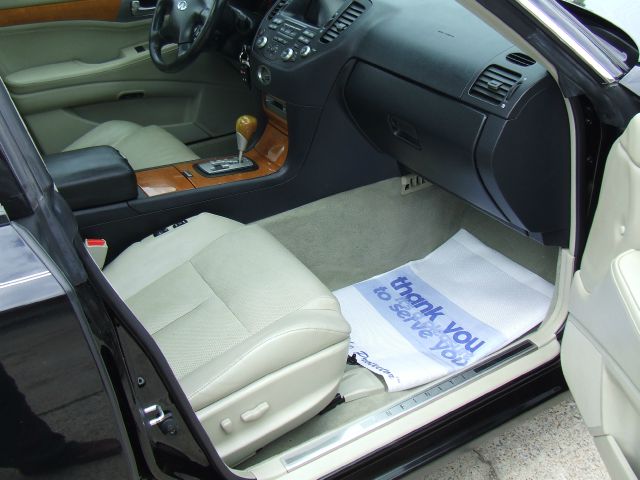 Infiniti M45 2003 photo 22
