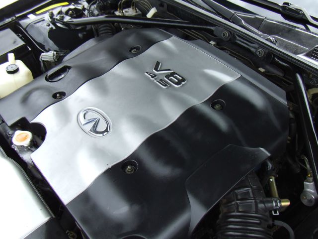 Infiniti M45 2003 photo 4
