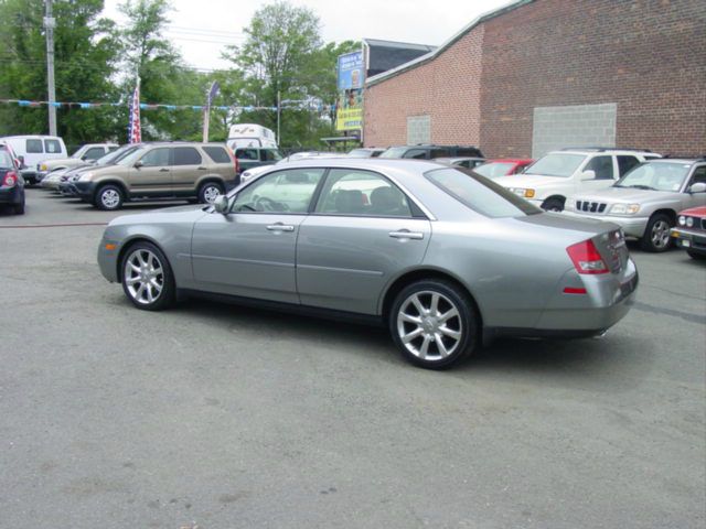 Infiniti M45 2004 photo 13