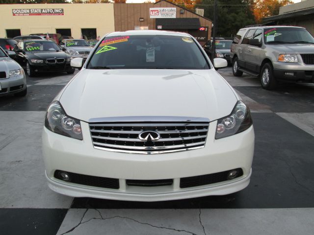 Infiniti M45 2006 photo 2