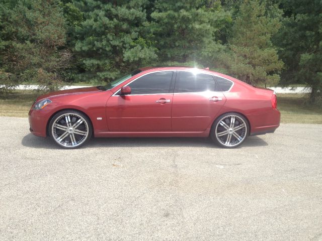 Infiniti M45 2006 photo 4