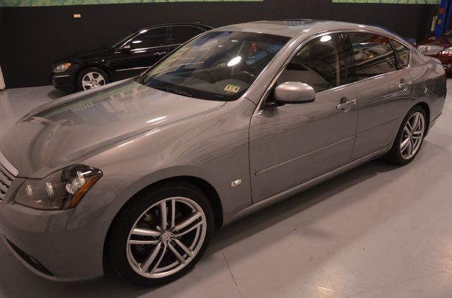 Infiniti M45 2007 photo 2