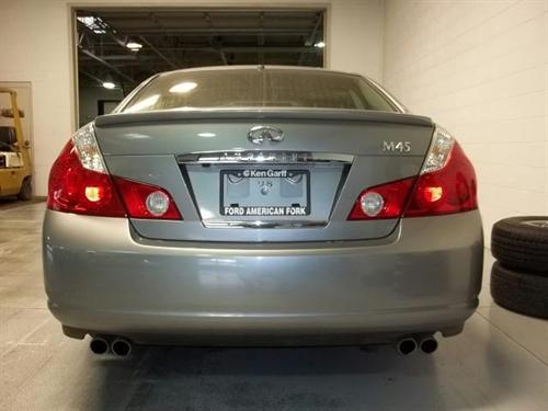 Infiniti M45 2007 photo 2