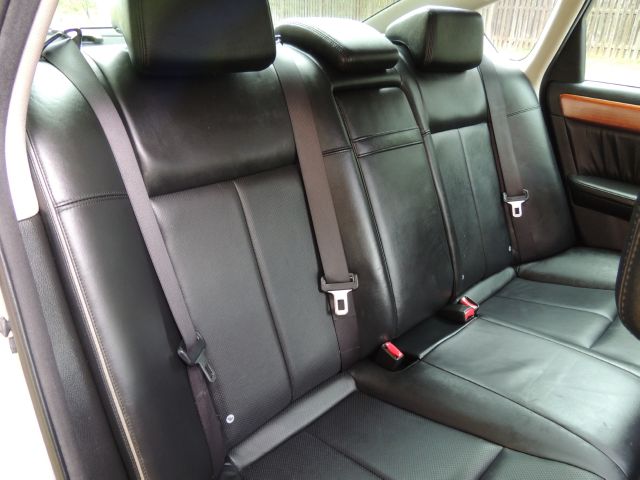 Infiniti M45 2007 photo 17