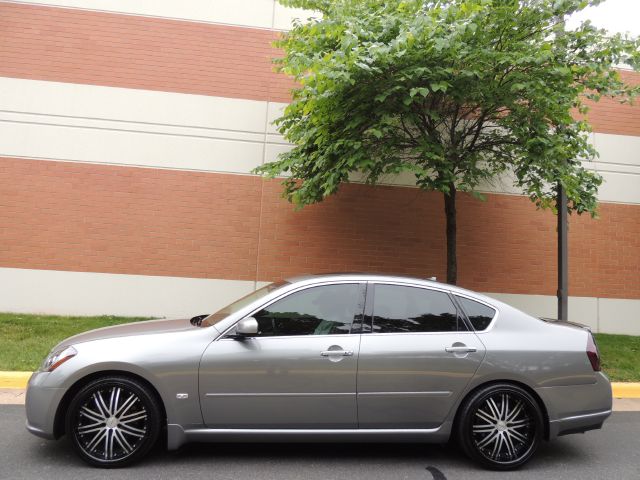 Infiniti M45 2007 photo 19