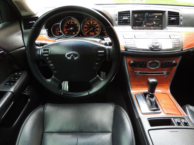 Infiniti M45 2007 photo 3