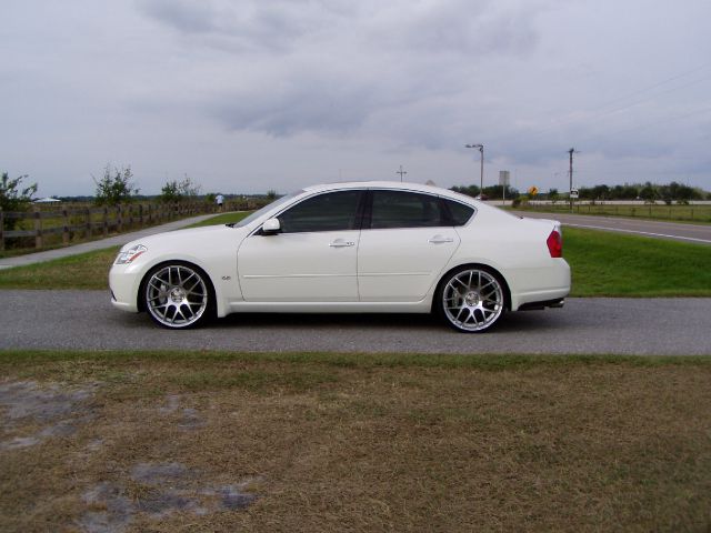 Infiniti M45 2007 photo 3