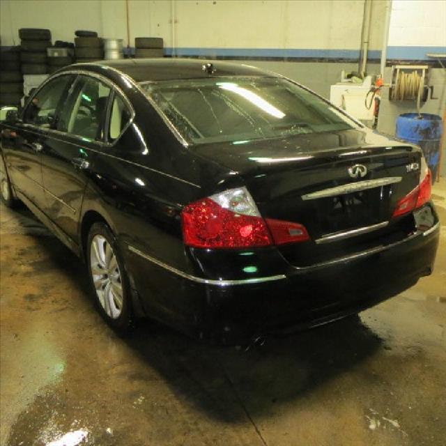 Infiniti M45 2008 photo 3