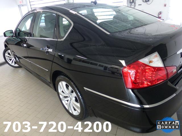 Infiniti M45 2009 photo 2