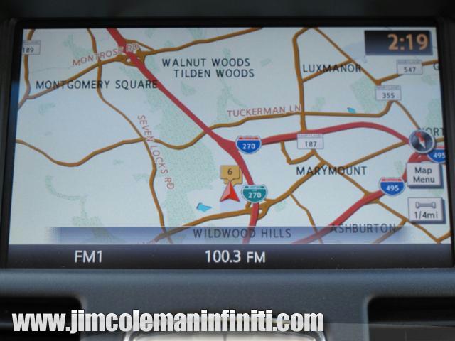 Infiniti M56x 2011 photo 2