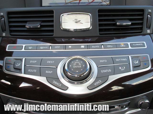 Infiniti M56x 2011 photo 4