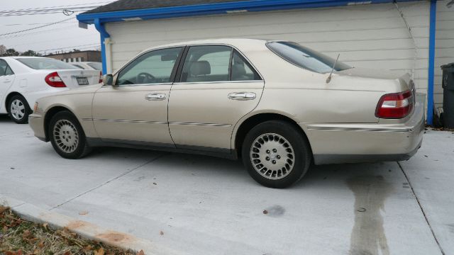 Infiniti Q45 1998 photo 1