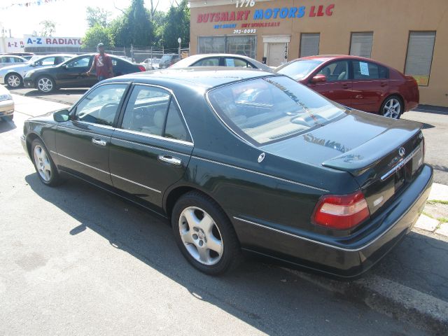 Infiniti Q45 1999 photo 2