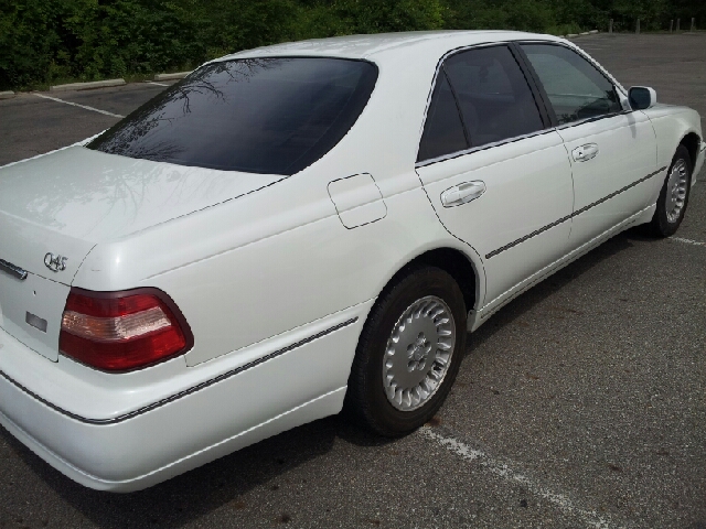 Infiniti Q45 2001 photo 16