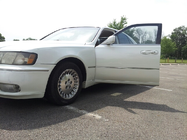 Infiniti Q45 2001 photo 9