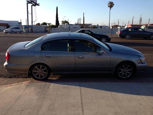 Infiniti Q45 2002 photo 2