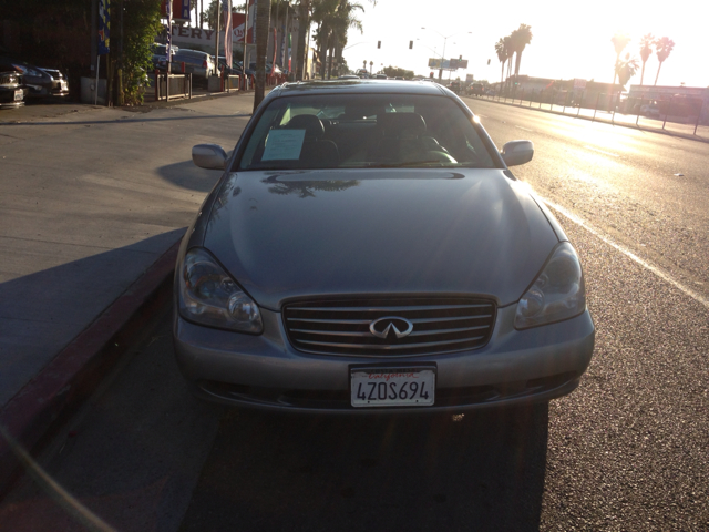 Infiniti Q45 2002 photo 3