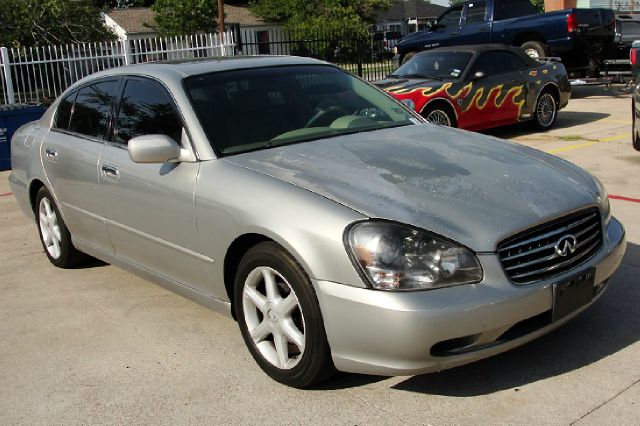 Infiniti Q45 2003 photo 2