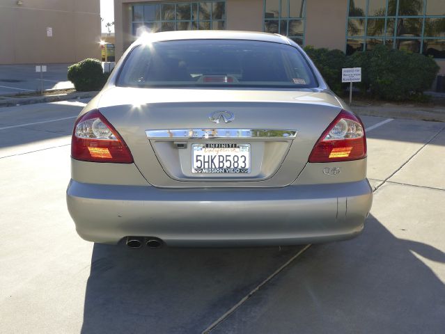 Infiniti Q45 2004 photo 4