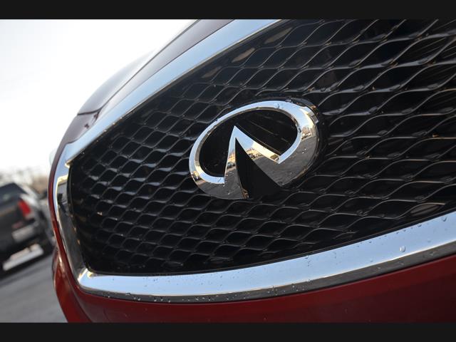 Infiniti Q50 2014 photo 2