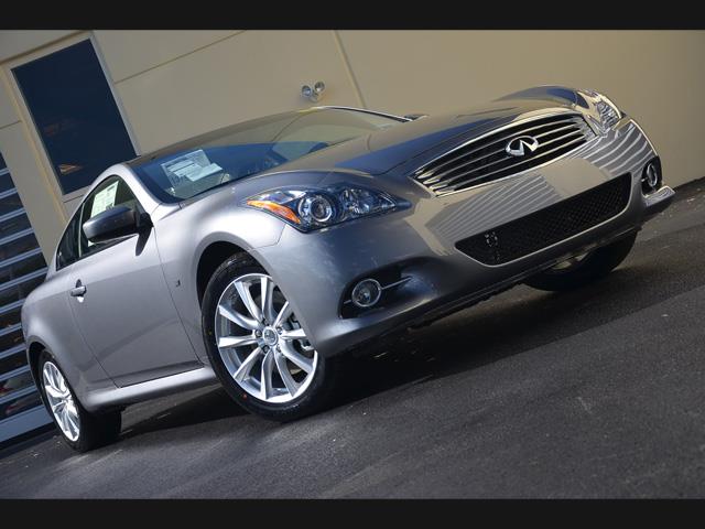 Infiniti Q60 2014 photo 2
