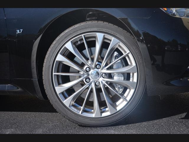 Infiniti Q60 2014 photo 1