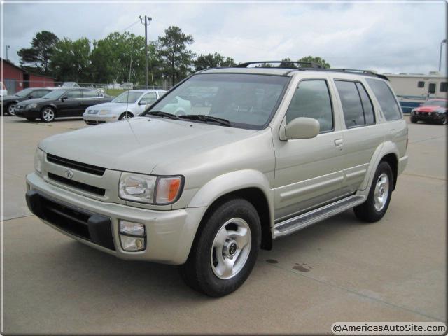 Infiniti QX4 Base SUV