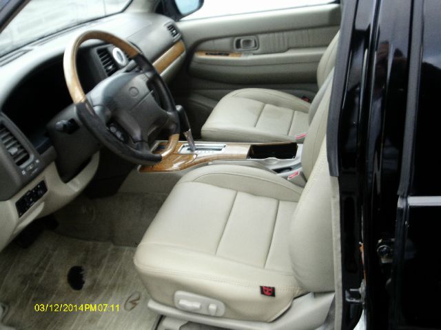 Infiniti QX4 Ram 3500 Diesel 2-WD SUV