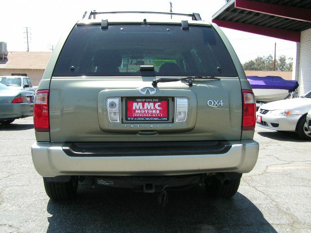 Infiniti QX4 2003 photo 5