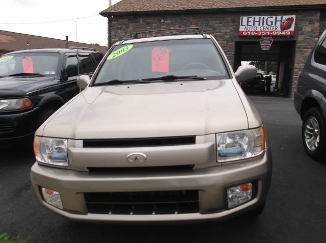 Infiniti QX4 Unknown SUV