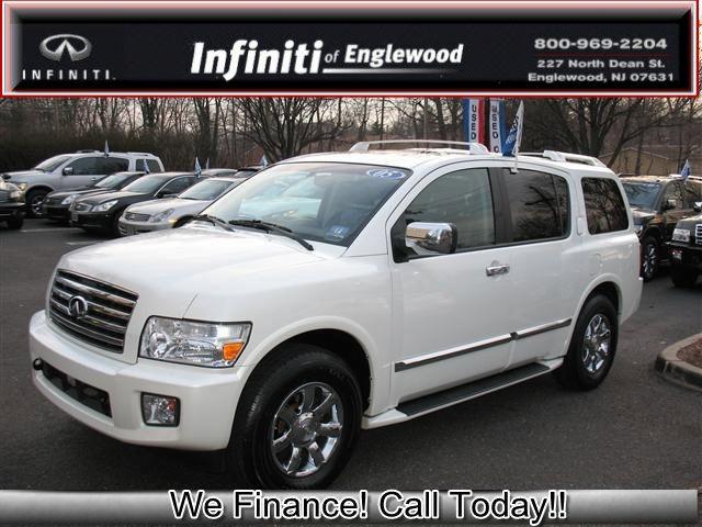 Infiniti QX56 XE CREW CAB SWB Other