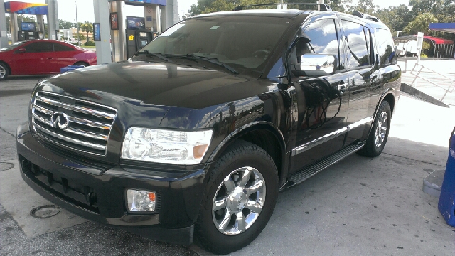 Infiniti QX56 2005 photo 2