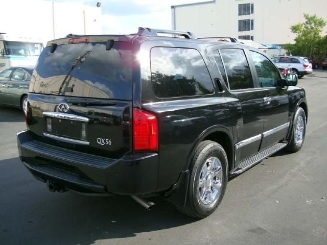 Infiniti QX56 2005 photo 4