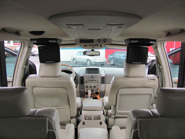 Infiniti QX56 2005 photo 9