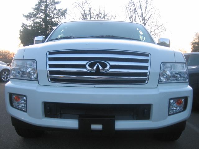 Infiniti QX56 2005 photo 1