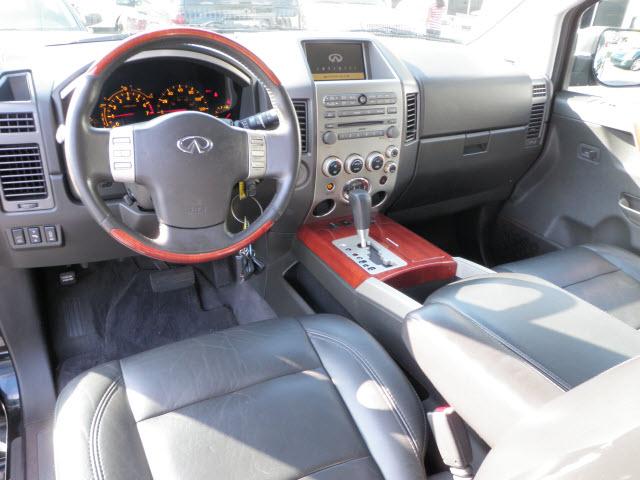 Infiniti QX56 2005 photo 4