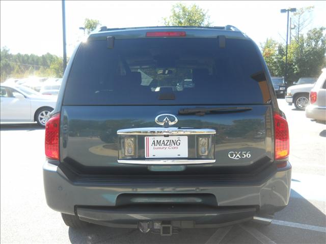 Infiniti QX56 2005 photo 2