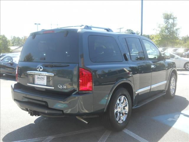 Infiniti QX56 2005 photo 3