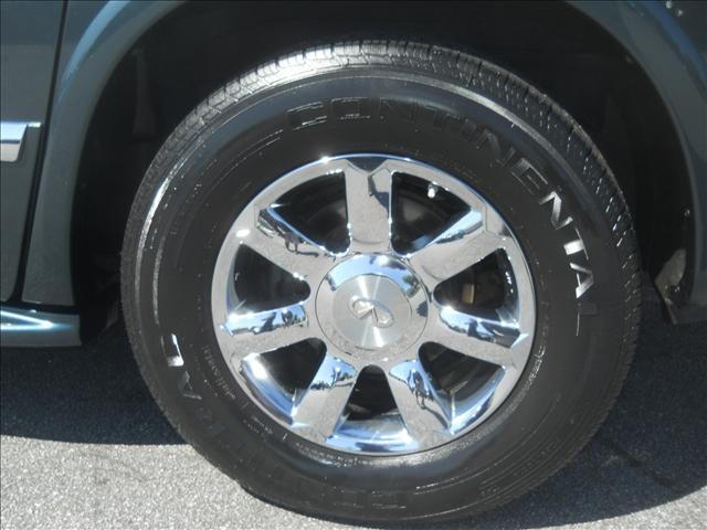 Infiniti QX56 2005 photo 4