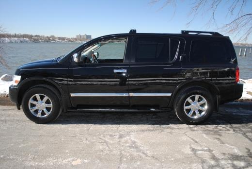 Infiniti QX56 2005 photo 1