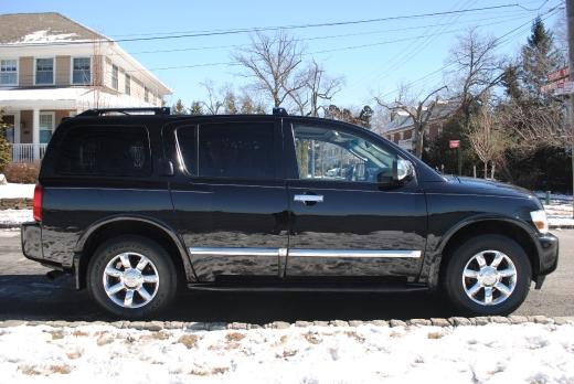 Infiniti QX56 2005 photo 2